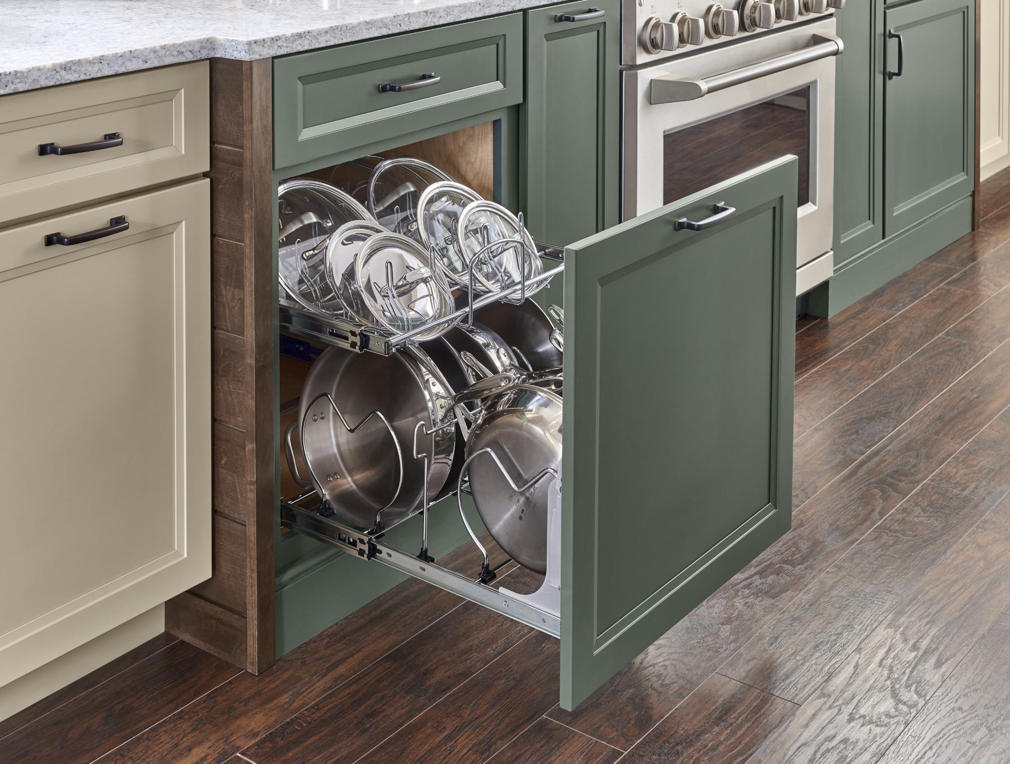 Medallion Cabinetry - Sink Base with Sink Mat and Two Door Organizers