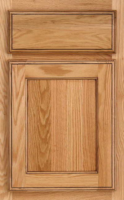 Briarwood Revered Raised Panel in Natural on Oak