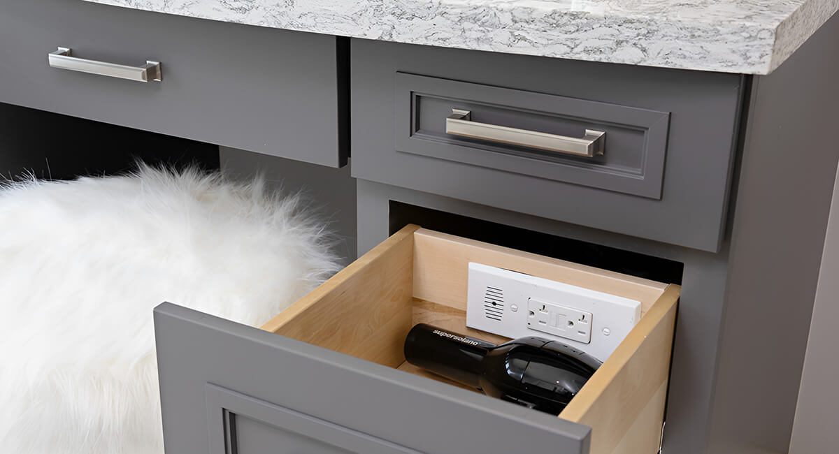 Kitchen interior with wide view