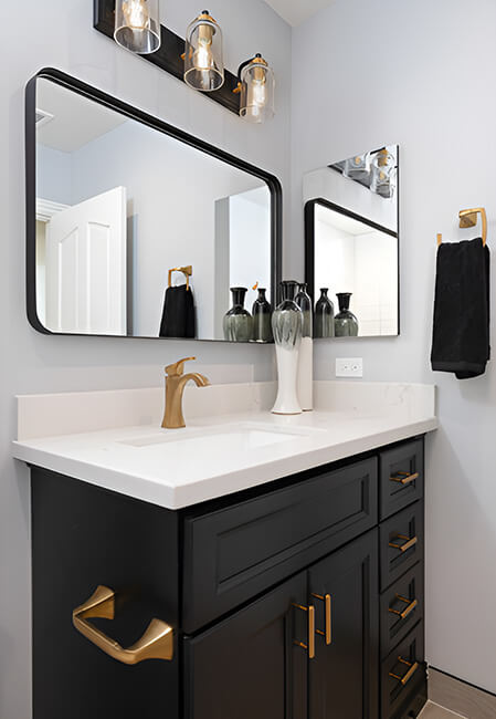 Kitchen interior with wide view